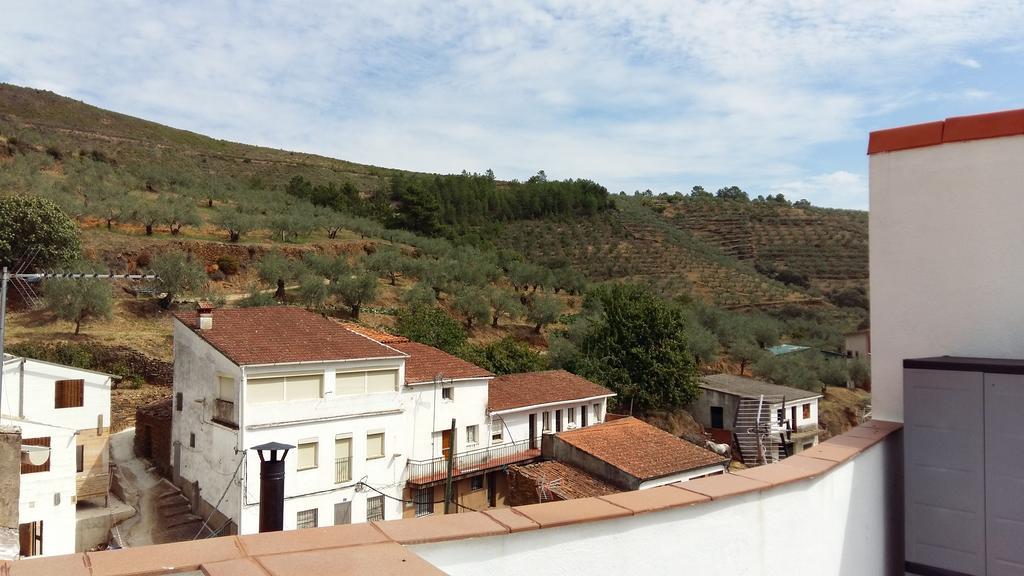 Casas Rurales Prunus Avium Cambron Exterior foto